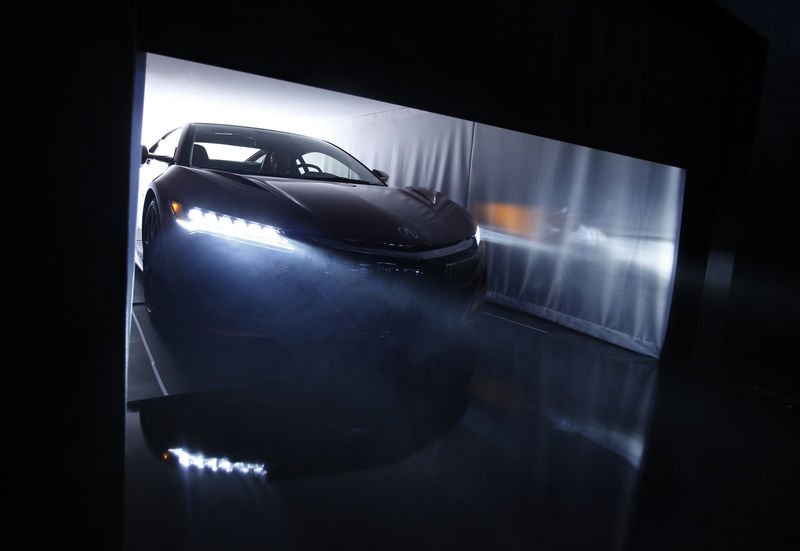 2015 Detroit Auto Show kapılarını açtı