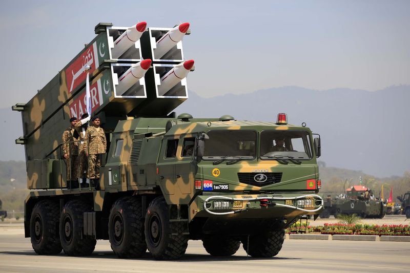 Pakistan yeni silahlarıyla gövde gösterisi yaptı