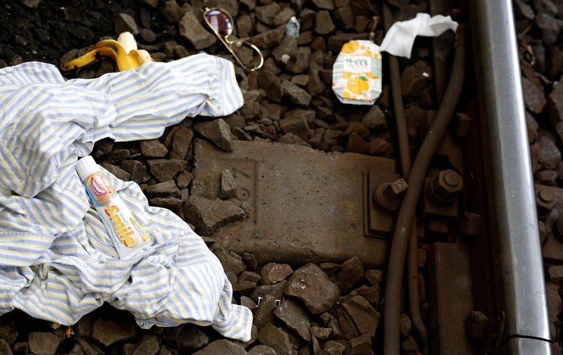 Macaristan'da mülteciler trenlere akın etti