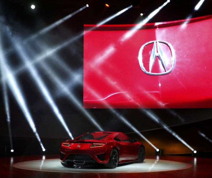 2015 Detroit Auto Show kapılarını açtı
