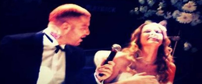 Gökhan Özoğuz ve eşinin bebek sonrası ilk pozu