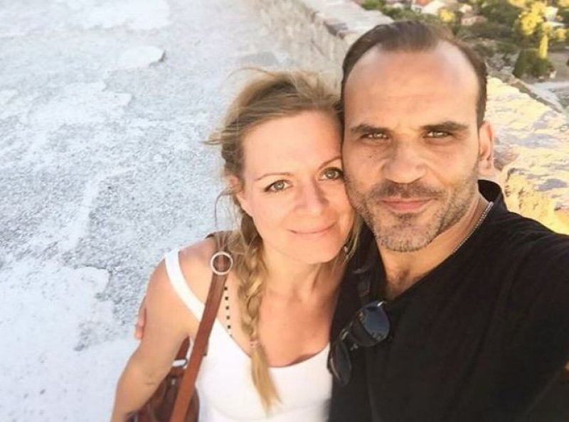 Oyuncu Gürgen Öz evlendi