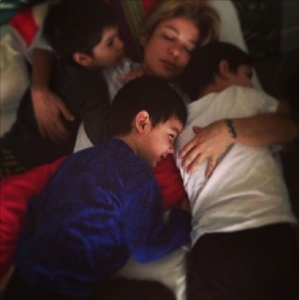 Gülben Ergen minibüse bindi