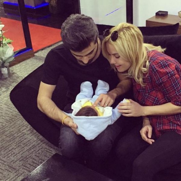 Ünlü sunucu Ece Erken boşanıyor