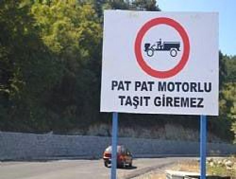 Akıllara zarar yasak tabelalar