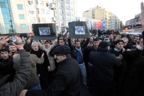 BDP'liler Taksim'i savaş alanına çevirdi