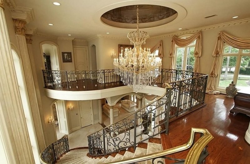 Tasarımlarıyla göz dolduran ilginç merdivenler