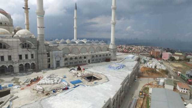 Çamlıca Camisi'nin kaba inşaatı bitti