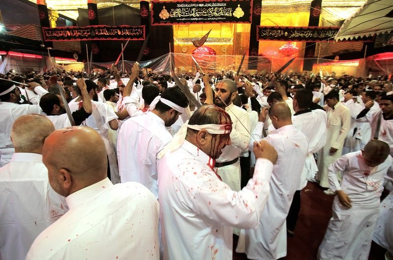 Irak'ta Kerbela şehitleri anıldı