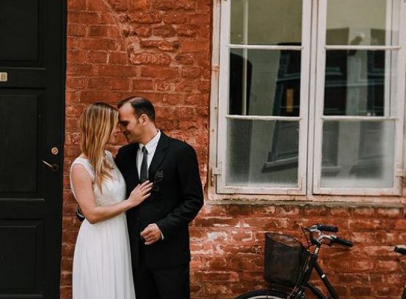 Oyuncu Gürgen Öz evlendi