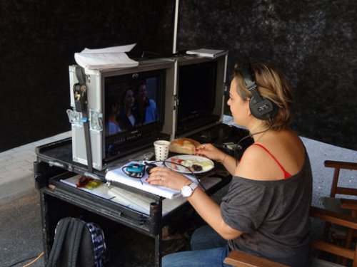 'Öyle Bir Geçer Zaman Ki'nin seti