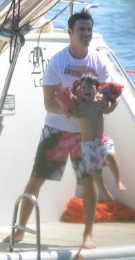 Ebru Şallı ve Sinan Akçıl  Göcek tatilinde