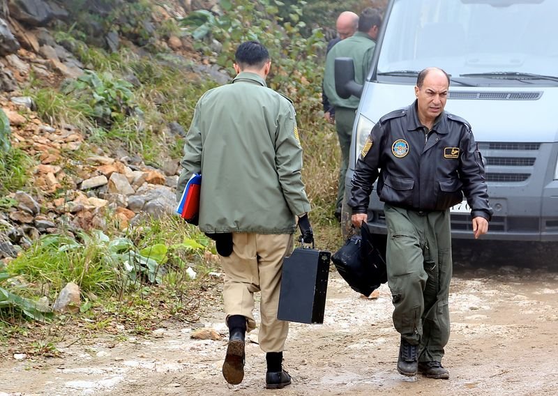 Kaybolan askeri helikopter bulundu