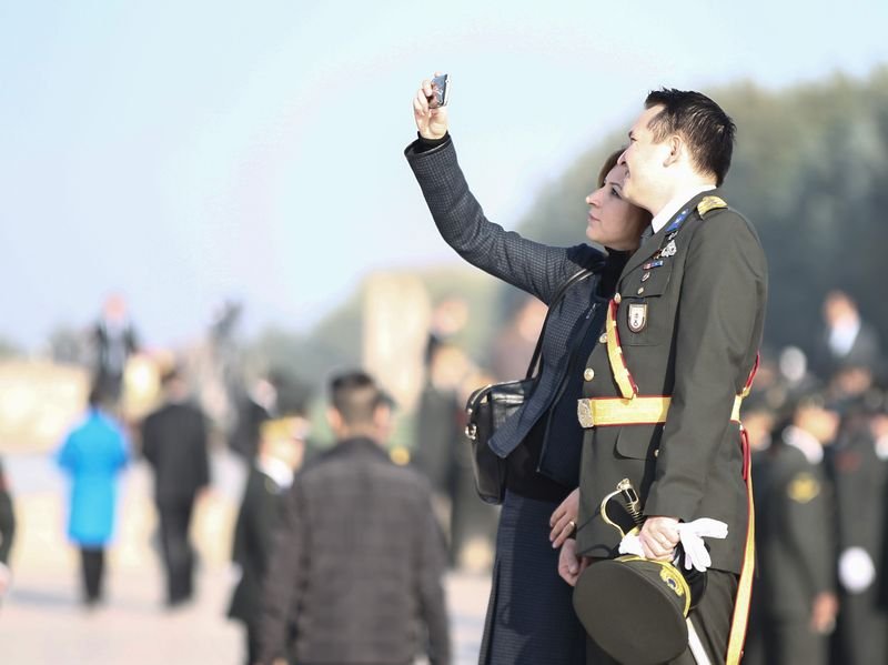 Ankara'da ilk tören Anıtkabir'de