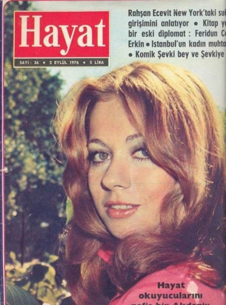 Itır Esen'in yıllara meydan okuyan güzelliği 