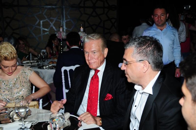 Yapımcı Erol Köse evlendi