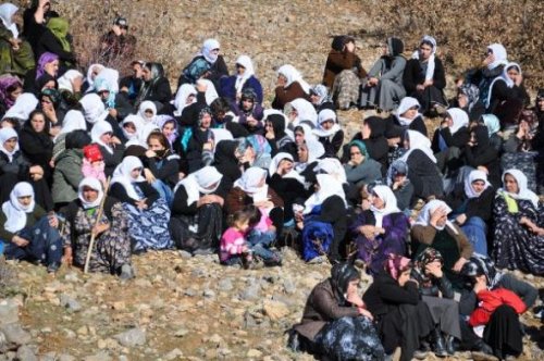 Uludere'de ölenler son yolculuğuna uğurlandı