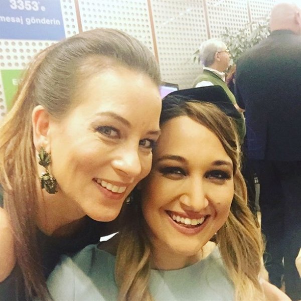 Ünlüler çocuklar için bir araya geldi