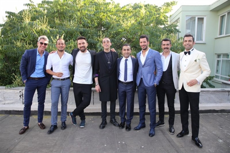 Derya Karadaş ve Haki Biçici'nin düğününe ünlü akını