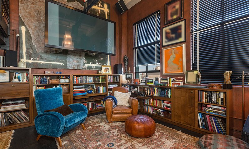 Johnny Depp Los Angeles’taki evini sattı