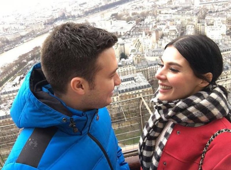 Hatice Şendil'den hamilelik pozu 