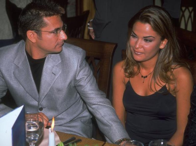 Mehmet Ali Erbil ile Özlem Yıldız 20 yıl sonra yan yana 