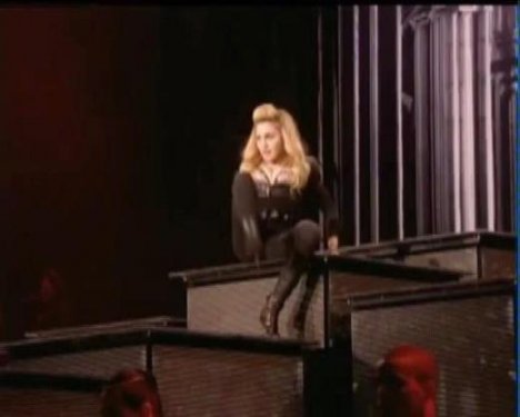 Madonna TT Arena'yı salladı