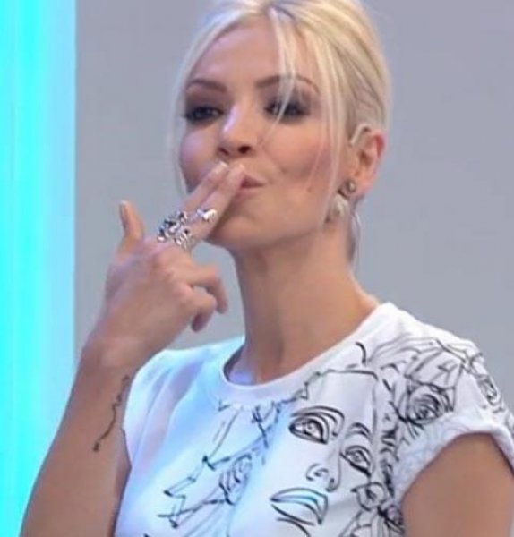 Öykü Serter sezonu açtı