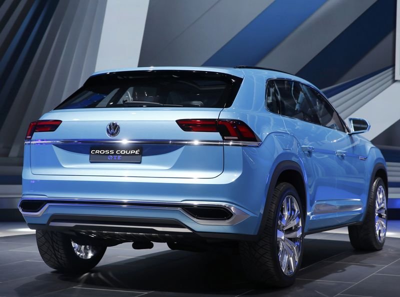 2015 Detroit Auto Show kapılarını açtı