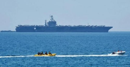 ABD uçak gemisi Antalya'da