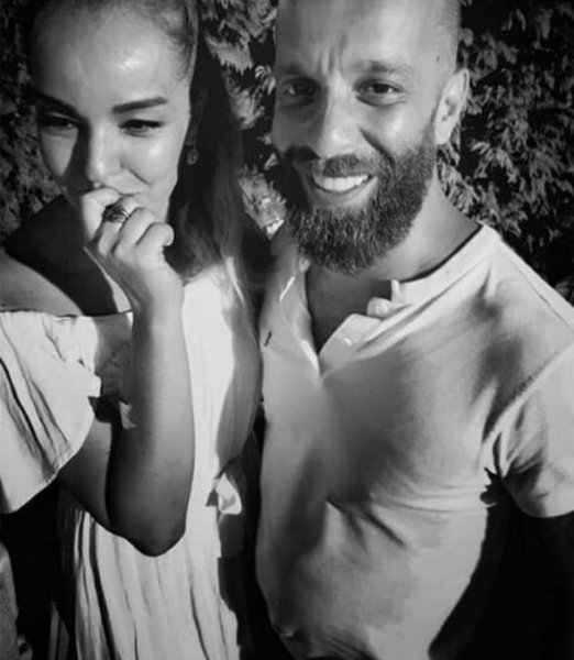 Şarkıcı Bengü kına gecesi yaptı