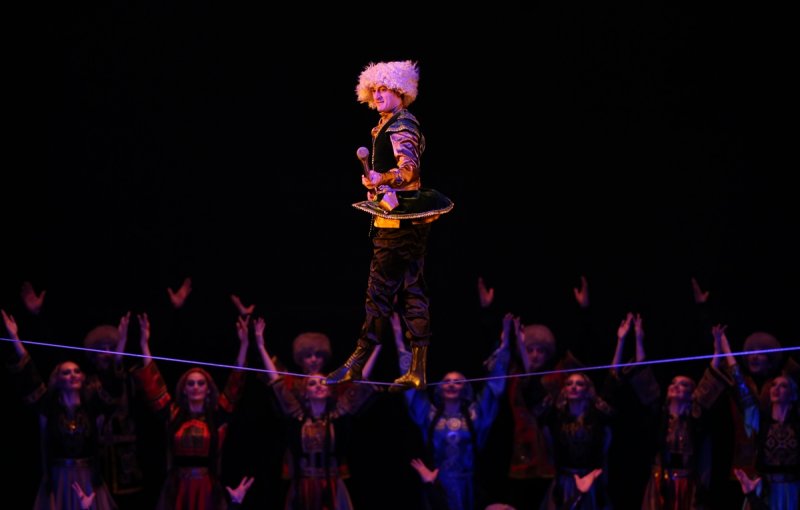 Lezginka Bursalıları coşturdu