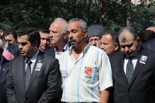 Şehit oğlu yürek parçaladı