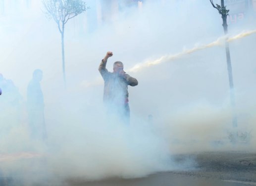 İstanbul'da olaylı 1 Mayıs kutlaması