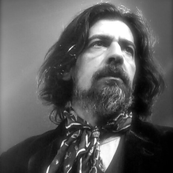 Yabancı dil bilen ünlü isimler 