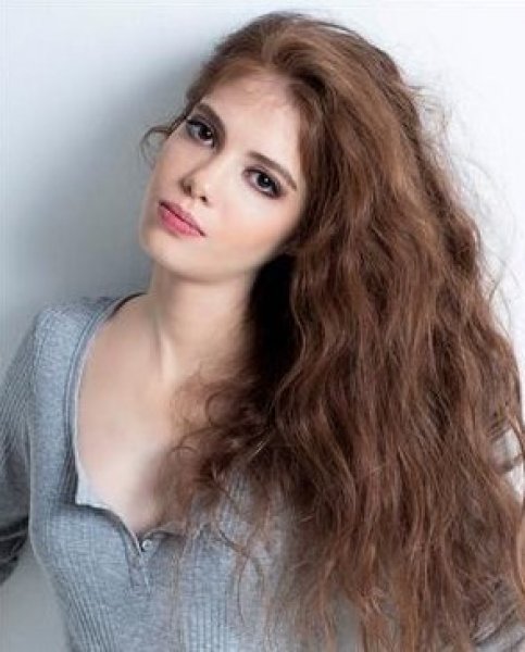 Su Kutlu: Çocuklarımı Türkiye'de mi büyüteceğim