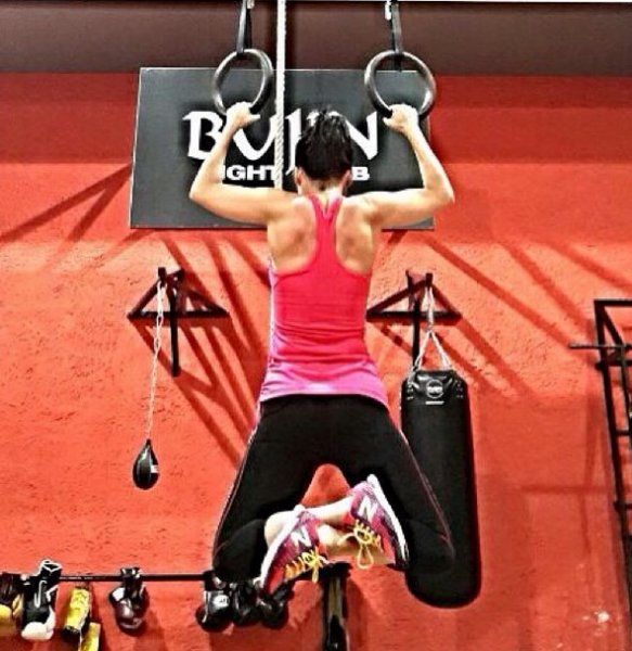 Spiker Nazlı Çelik Kick Boks'a başladı