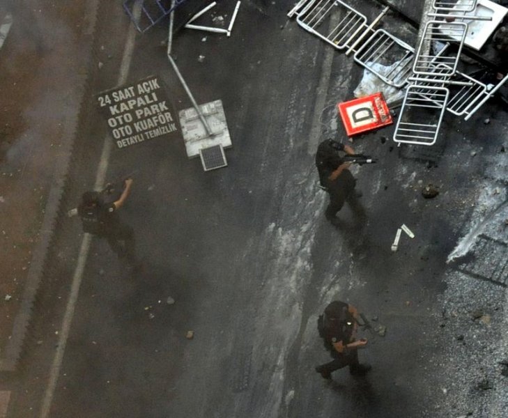 Diyarbakır'ı böyle yakıp yıktılar