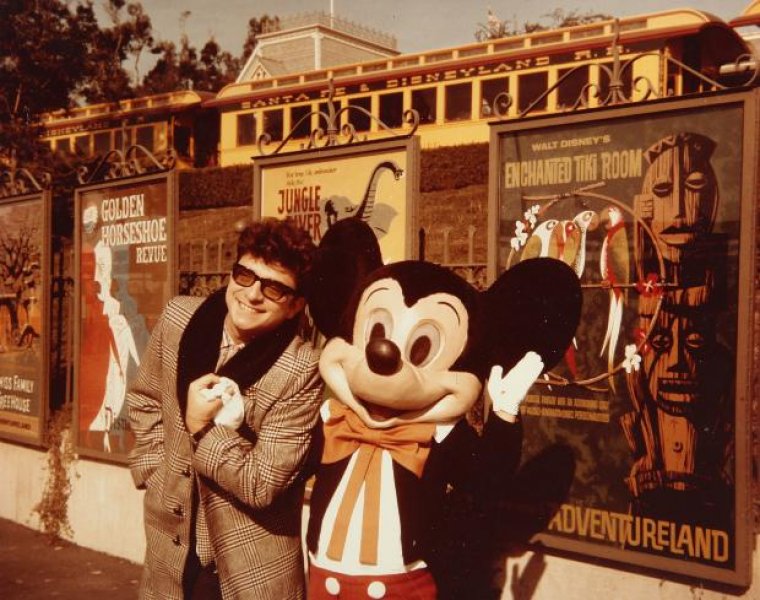 Zeki Müren sergisi açıldı