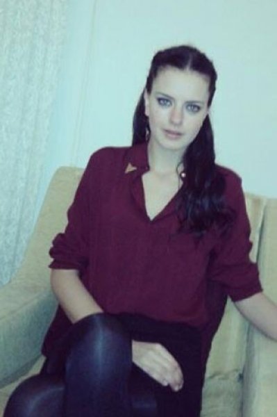 İdo'nun yeni tarzının sebebi sevgilisi çıktı