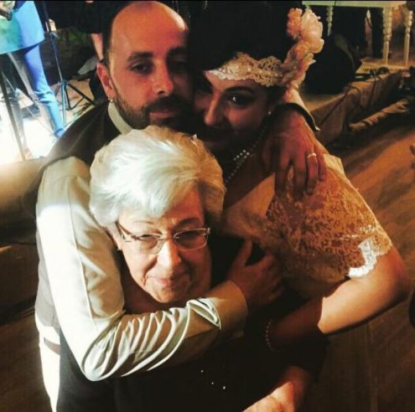 Güzel Köylü'nün Dudu'su evlendi