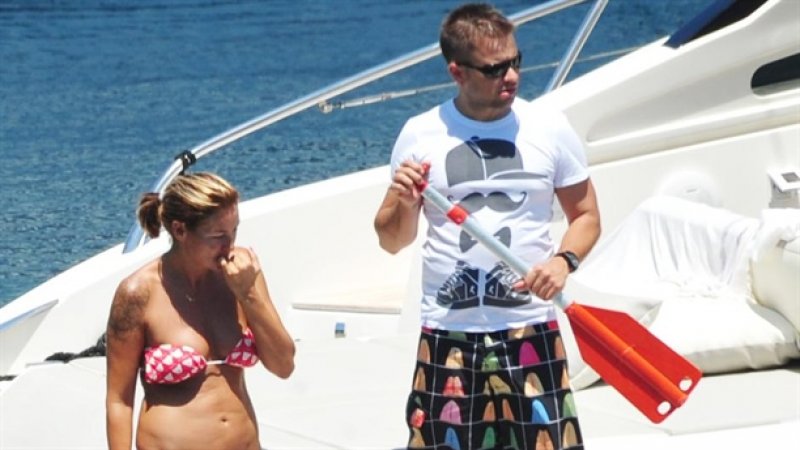 Pınar Altuğ yaz sezonu açtı