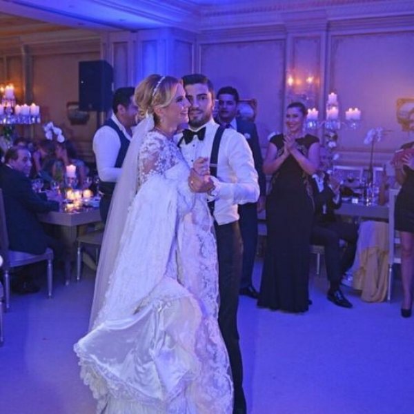 Ünlü sunucu Ece Erken boşanıyor