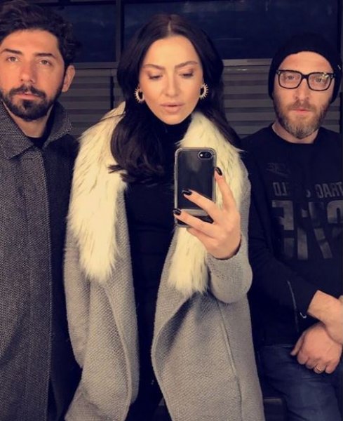 Hadise yaz sezonunu açtı 