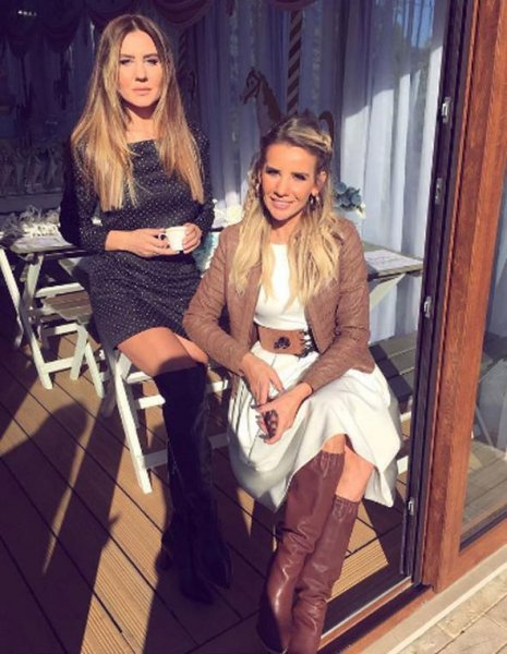 Alişan, Eda Erol'un ailesiyle tanıştı