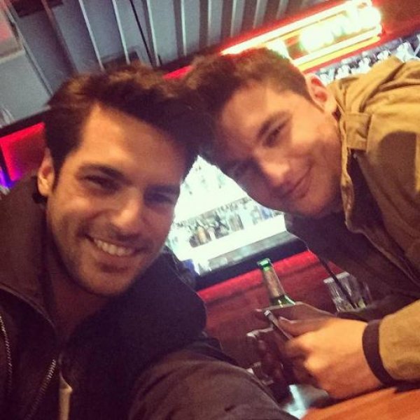 İkiz kardeşi olan ünlü isimler 