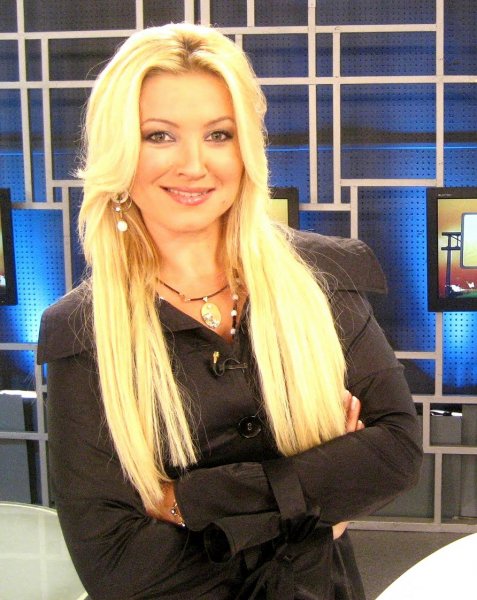 Ünlü sunucu Zahide Yetiş anne oluyor 