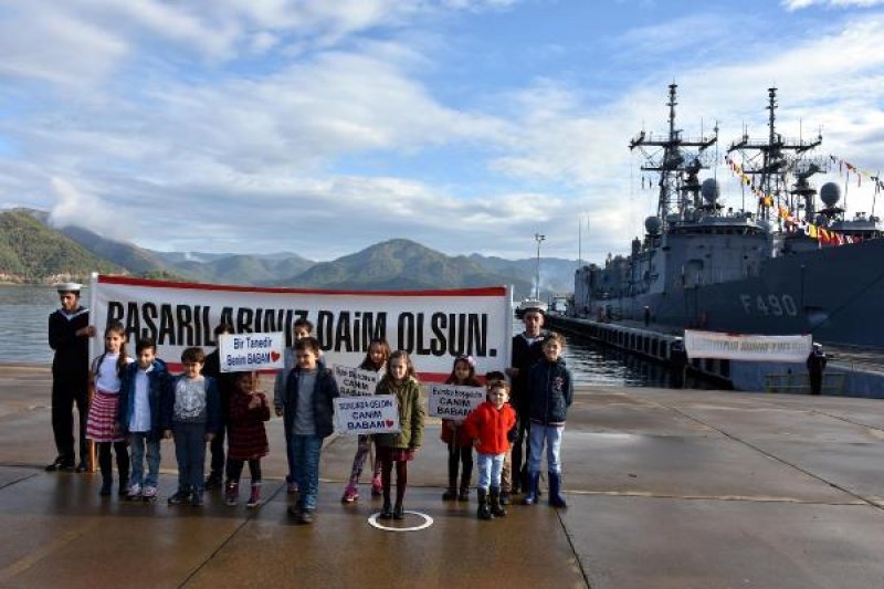 TCG Giresun fırkateyni Marmaris'te törenle karşılandı