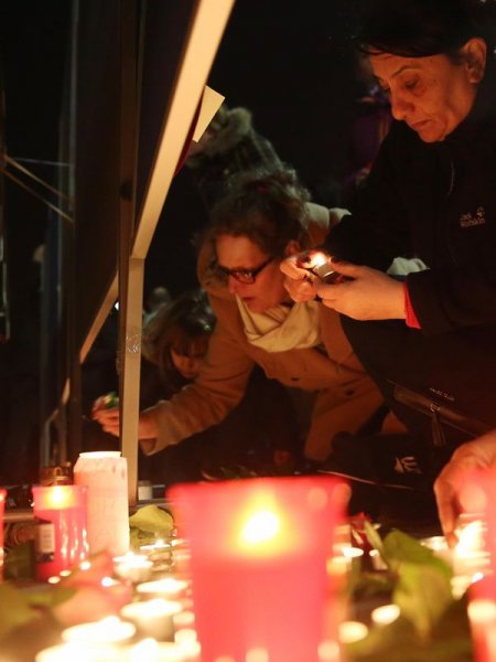 Tuğçe Albayrak'a liyakat nişanı kampanyası