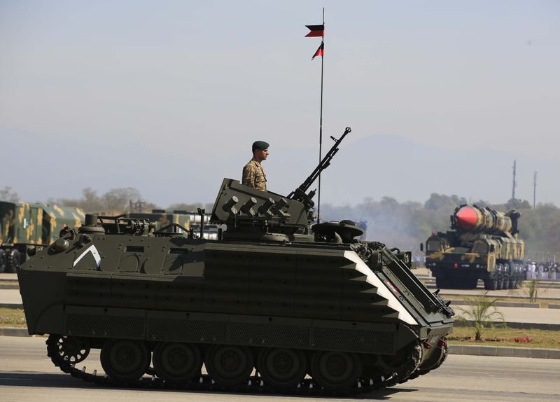 Pakistan yeni silahlarıyla gövde gösterisi yaptı